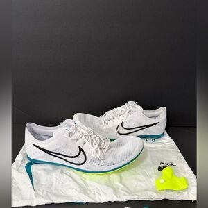 New Men’s size 11 Nike Zoom Mamba 6 Spikes DR2733-102 Track Spikes